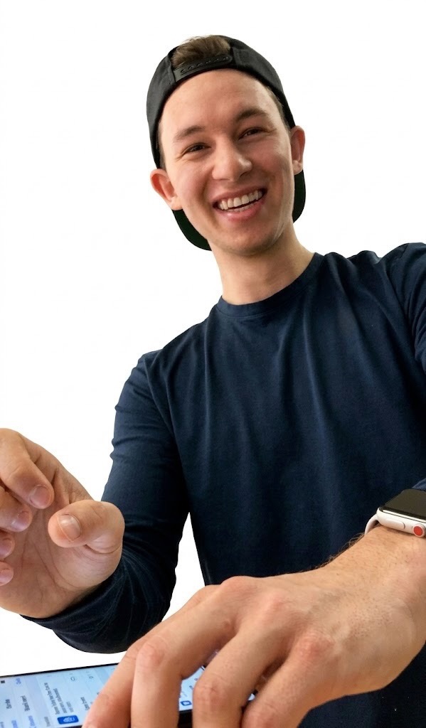 Mikey, founder of Mikey's iHelp